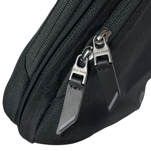 Cole Haan Zerogrand Men’s Black Attaché Laptop Bag Holds a 14” Laptop LIKE NEW!! - Picture 11 of 16